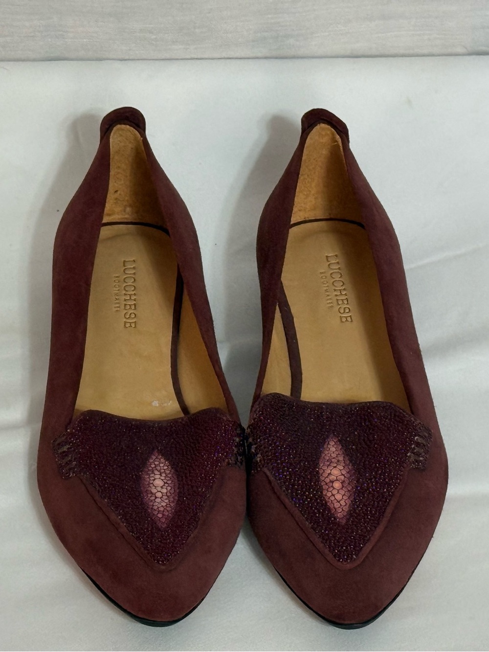 Lucchese Burgundy Suede Stingray Inlay Flats Size 7B NWOB